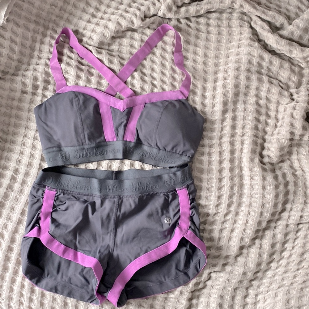 Lululemon matching sports bra and shorts set